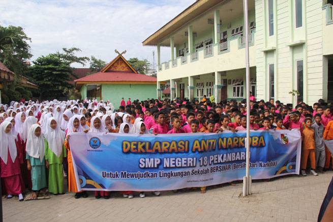Digelar Serentak, 1.637 Siswa Deklarasi Anti Narkoba Bersama BNN Pekanbaru
