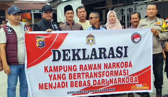 Polresta Pekanbaru Bersama Tokoh Masyarakat Deklarasi Bersama Wujudkan Lingkungan Bersih Narkoba