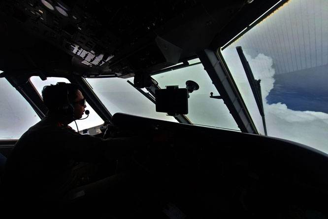 TNI Semai 9,2 Ton Garam dan 1,6 Ton Dry Ice Atasi Karhutla di Kalimantan