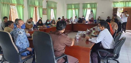 Belum Cairkan BPUM, Kadisperindagkop Riau Minta Segera Diselesaikan