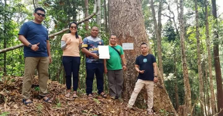 Kapolres Kampar Apresiasi Desa Kebun Tinggi Jaga Kelestarian Hutan Lewat Program Adopsi Pohon