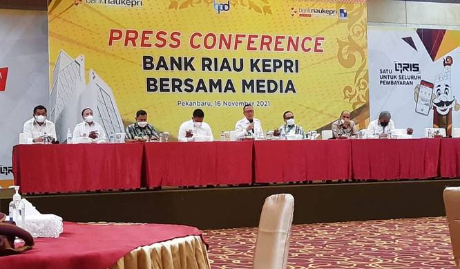 Selangkah Menuju BRK Syariah, Andi Buchari: InsyaAllah, Januari 2022 Kita Launching