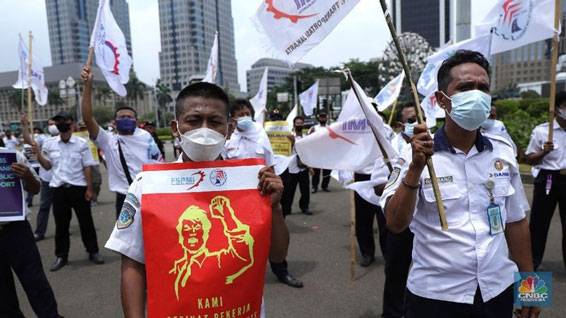 BPS: Rata-rata Upah Buruh RI per Agustus Rp2,74 Juta/Bulan
