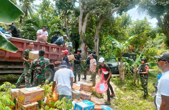 Pasukan Kostrad Gelorakan Perdamaian di Kei Besar
