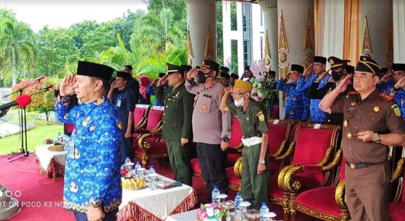 Wakil Bupati Rohul Indra Gunawan Pimpin Upacara Peringatan Hari Pahlawan