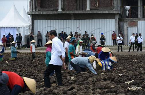 Kunjungan Presiden Berjalan Lancar, Danrem 082/CPYJ Apresiasi Satgas Pengamanan