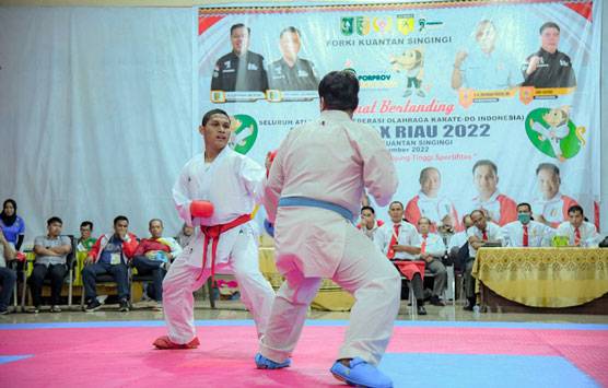 M Duski Mubaraq Persembahkan Emas untuk Bengkalis di Cabor Karate-Do