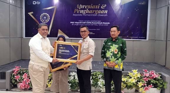 Kembali, Pemkab Bengkalis Raih Penghargaan 3 Kategori, Atas Pelaksanaan PKS Tripartit DJP-DJPK
