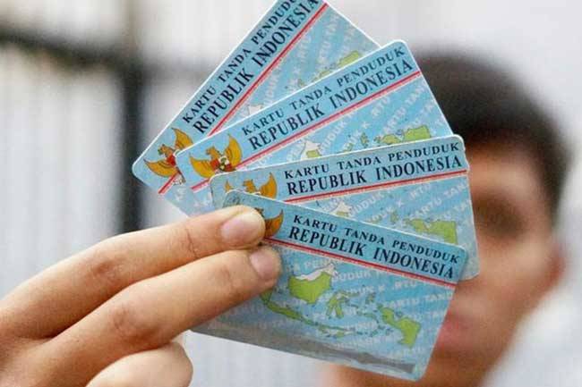 Cetak E-KTP Melalui AI, Kadisdukcapil: Itu Palsu