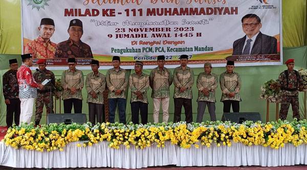 Bupati Bengkalis Hadiri Milad Muhammadiyah Sekaligus Pelantikan PDM-PDA