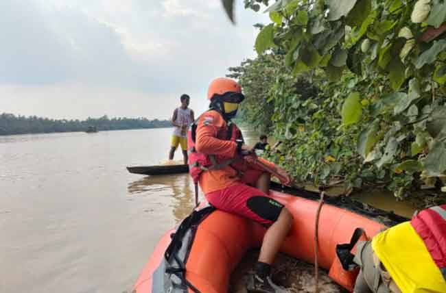 Hari Ketujuh Pencarian Remaja Tenggelam di Sungai Indragiri Kuansing, Korban Belum Ditemukan, Operasi SAR Ditutup