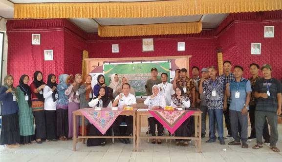Kadis PMD Rohil Berikan Materi Kewirausahaan Pemuda Kepenghuluan Labuhan Tangga Baru