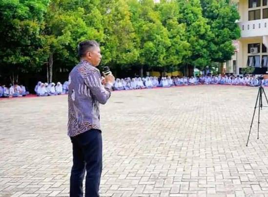 Pjs Bupati Motivasi Siswa SMAN 1 Sentajo Raya, Hidup Sehat Tanpa Narkoba