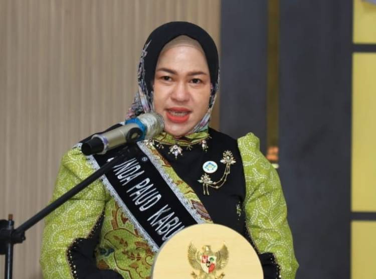 Pelatihan Peningkatan Kapasitas Pendidik TK Se-Rohul, Bunda Paud: Kembangkan Karakter Anak Melalui Brain GYM dan Mindset Power