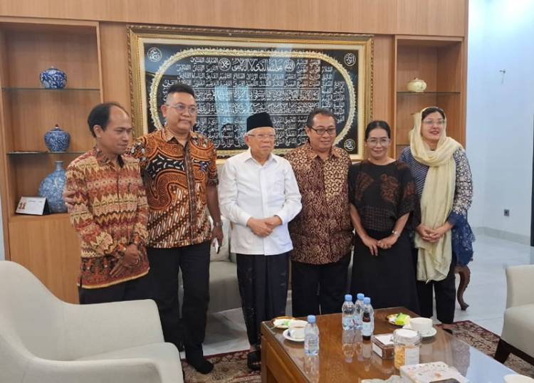 KH. Ma&rsquo;ruf Amin Pimpin Dewan Penasehat SMSI