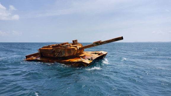 Misterius, Benda Mirip Tank Tempur Hanyut dari Natuna Ditemukan Nelayan Bintan