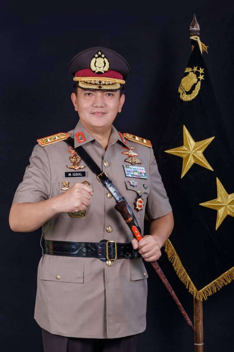 Resmi Jabat Kapolda Riau, Kapolri Lantik Irjen Pol Muhammad Iqbal