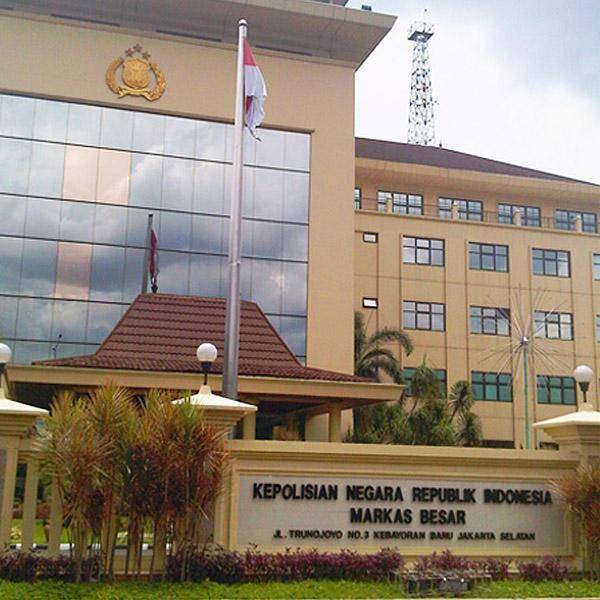 Lembaga Survei Charta Politika: Polri Lembaga Hukum Paling Baik Kinerjanya