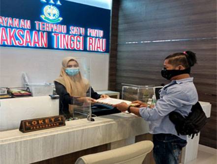 LSM SPKN Laporkan Kabid Bina Marga PUPR ke Kejati Riau