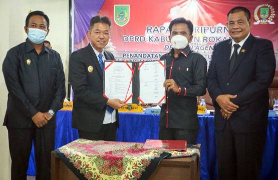 Bupati dan DPRD Rohil Teken Nota Kesepakatan KUA PPAS APBD 2022
