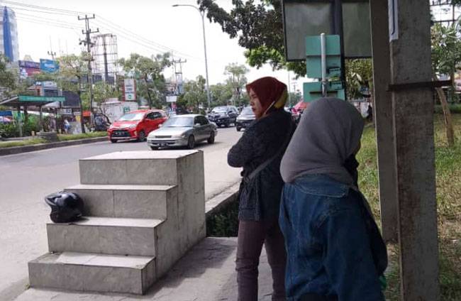 Bangku Halte TMP Banyak Dicuri OTK
