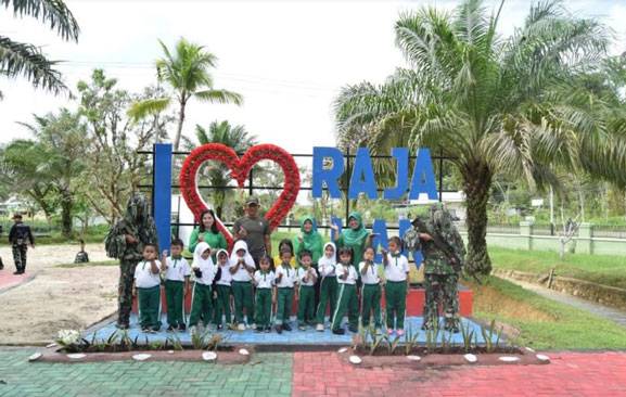 Kurangi Pengaruh Negatif Gadget Pada Anak Lewat Fasilitas Outbound di Mako Yonif Raider 613/Raja Alam
