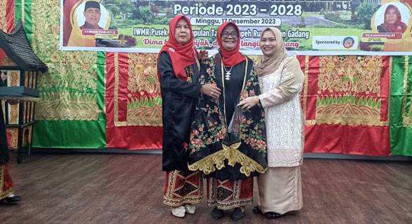 Pelantikan IWMR Mandau, Bupati Ajak Berkontribusi Bangun Bengkalis