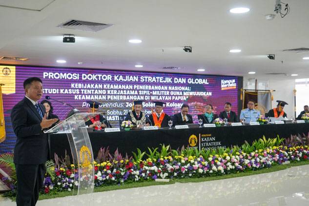 Kapusjianstralitbang TNI Raih Gelar Doktor dengan Predikat Cumlaude dari Universitas Indonesia