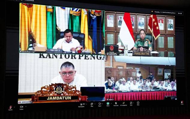 Panglima TNI Ikuti Rapat Virtual Bersama Presiden RI, Bahas Pengendalian Inflasi dan Kebijakan Upah Minimum Tahun 2025