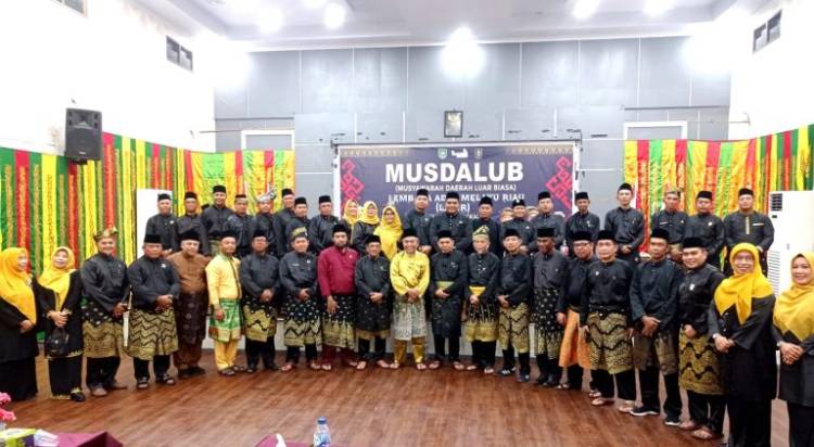 Datuk Syaukani dan Datuk Ilham Noor Terpilih Sebagai Ketum DPH dan MKA LAMR Bengkalis 2025-2030