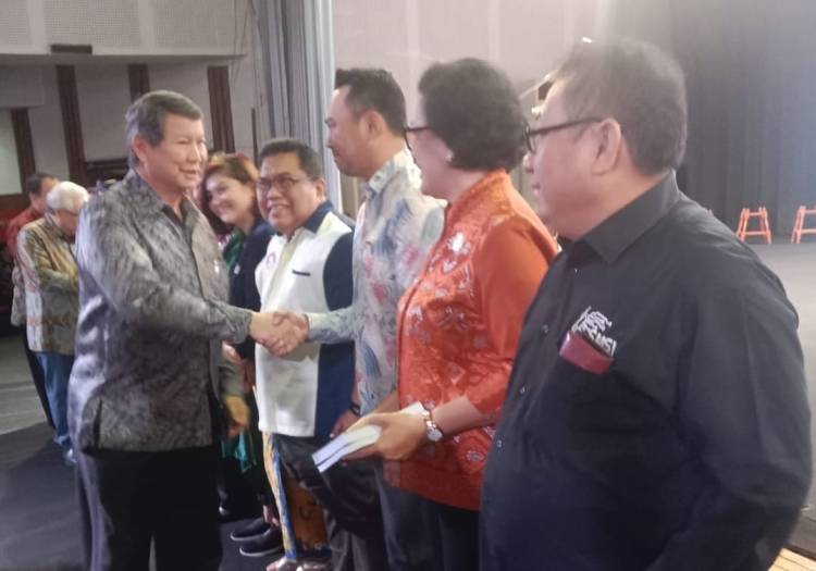 Firdaus dan Grace, Pengusul Gelar  Kepahlawanan Dapat  Penghargaan