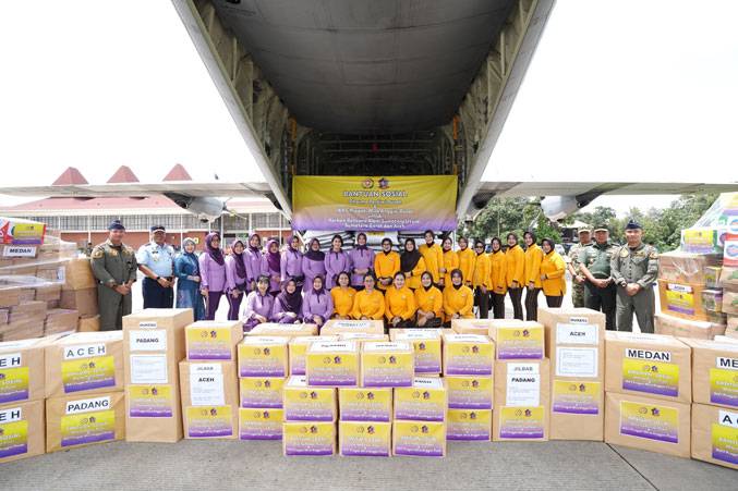 Dharma Pertiwi Pusat dan IKKT Pragati Wira Anggini Pusat Kirim Bantuan Untuk Masyarakat Terdampak Bencana Sumatera
