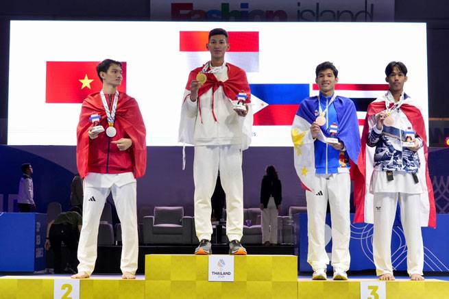 Atlet Taekwondo Indonesia Arya Danu Susilo Tambah 1 Medali Emas SEA Games 2025 di Thailand