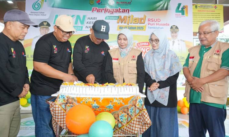 Hadiri Peringatan HKN Ke-61 dan Milad Ke-41 RSUD Puri Husada, Bupati Herman Ajak Tingkatkan Mutu Pelayanan Kesehatan