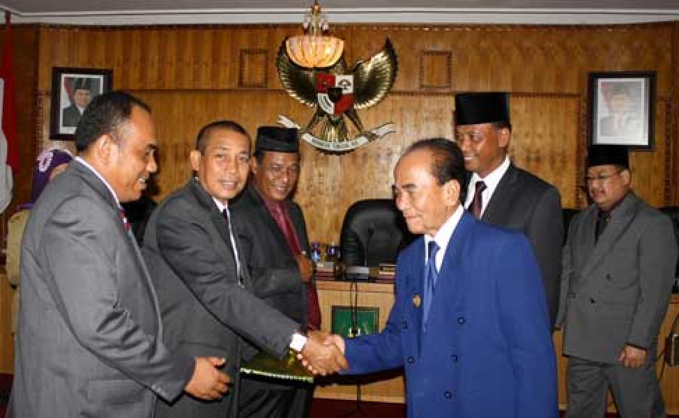 APBD Rohil 2014 Disahkan Rp 2,3 T