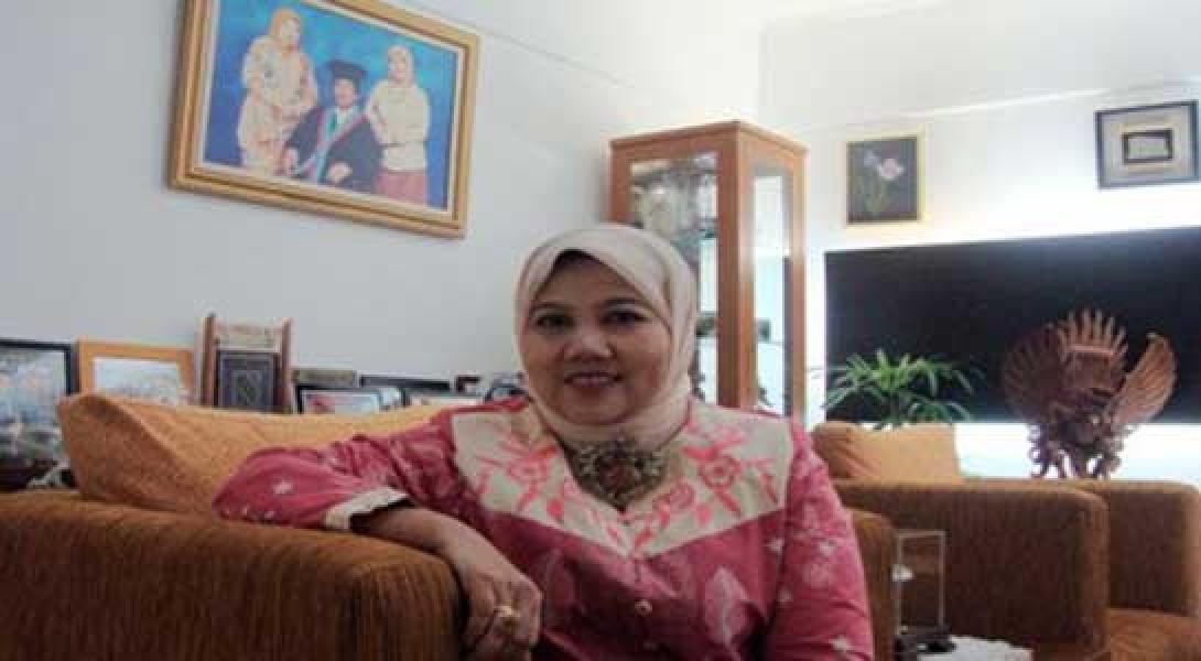 Demi Cinta, Istri Muhammad Nuh Rela Lepas Profesi
