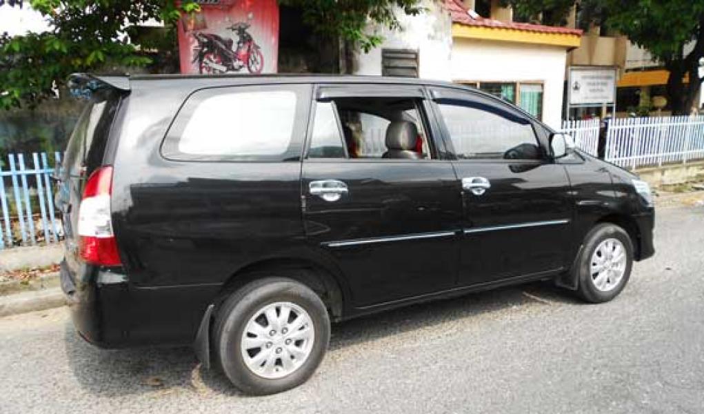 Ditinggal Makan Soto, Uang Rp 163 Juta Didalam Mobil Raib