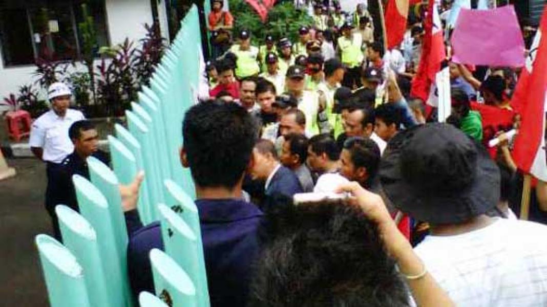 Hari ini Kampar Diwarnai Tiga Aksi Demo