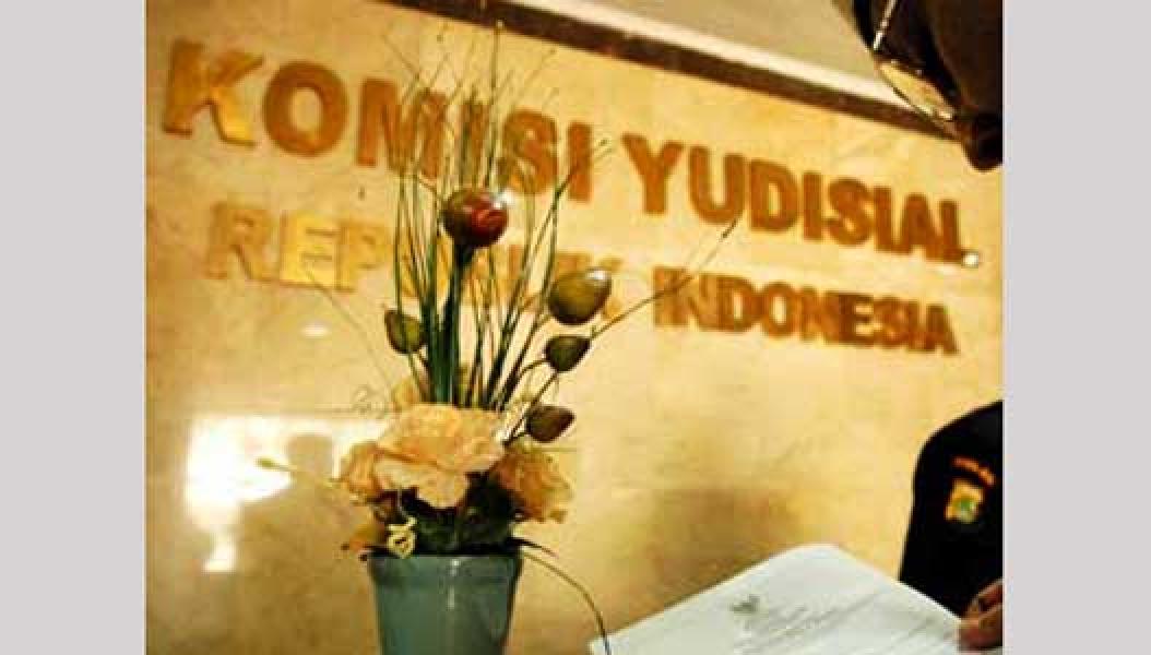 KY Periksa Kejaksaan Pelalawan