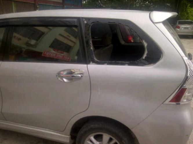Mobil Warga Pangkalan Kerinci Dipecahkan Pencuri