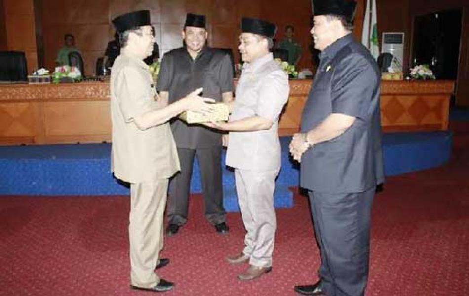 Pandangan Umum Fraksi Terhadap 4 Ranperda Pemkab Siak    