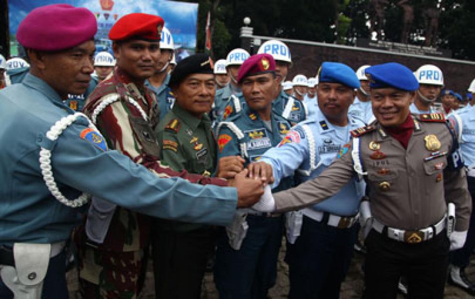 1.052 Personel TNI Dilibatkan Dalam Operasi Gaktib dan Yustisi TNI 2015  