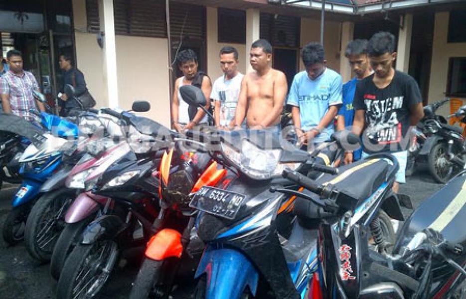 Gembong Curanmor di Main Stadion Utama Riau Dibekuk
