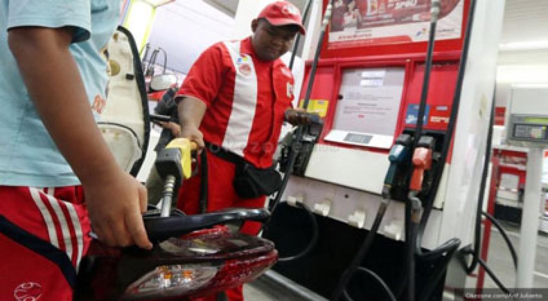 Harga Premium & Solar Akan Turun Lagi di Akhir Bulan