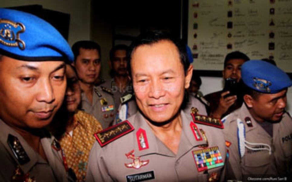Jokowi Resmi Berhentikan Sutarman Sebagai Kapolri