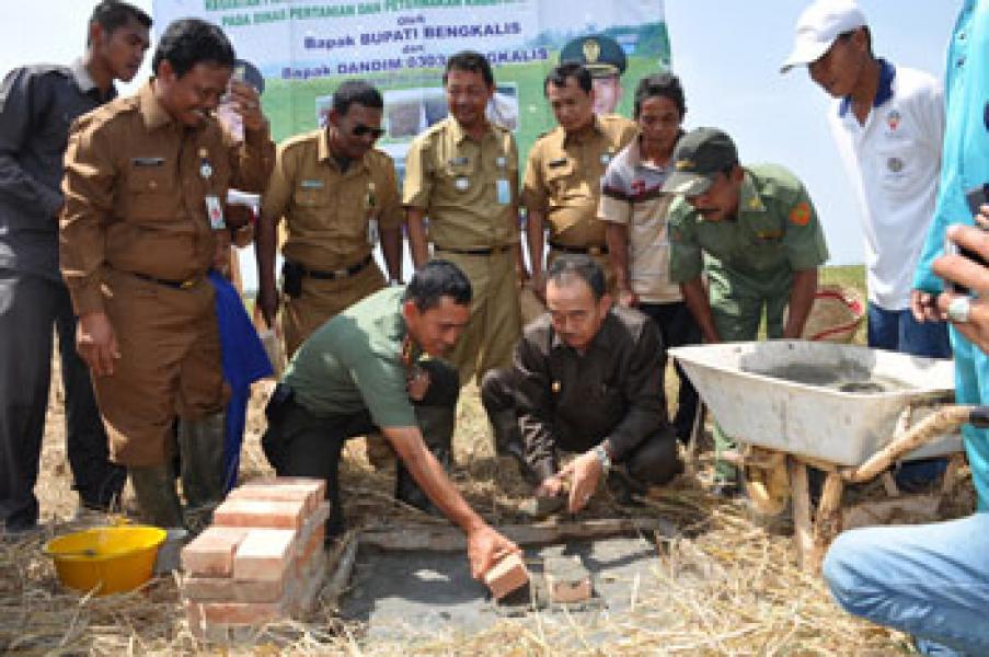 Peletakan Batu I Gerakan Perbaikan Irigasi Kabupaten Bengkalis