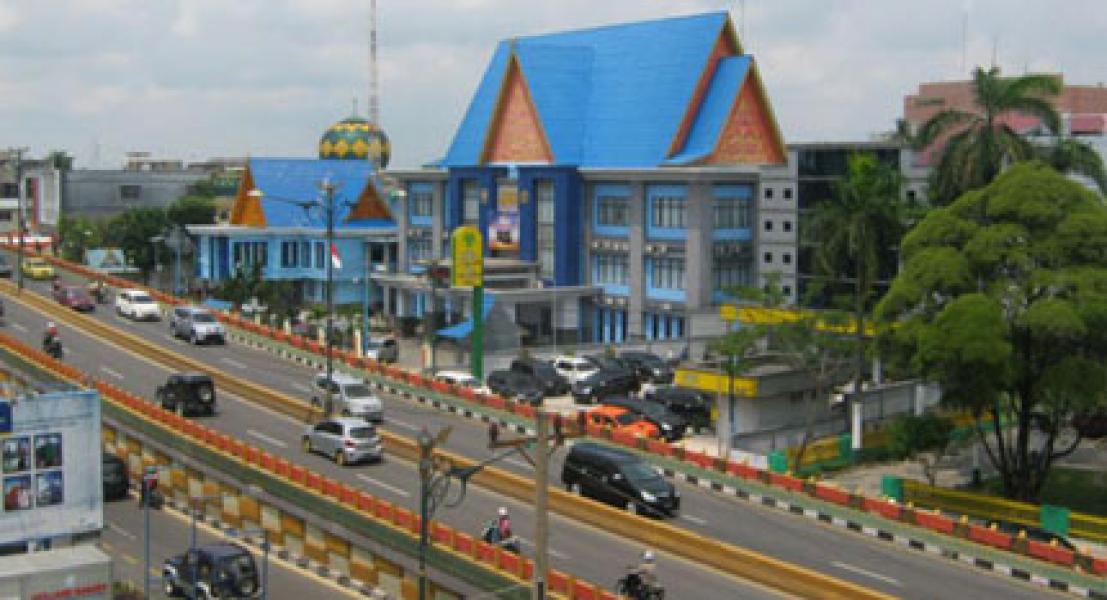 Penerapan Perda Jalan Umum dan Khusus Terancam Molor