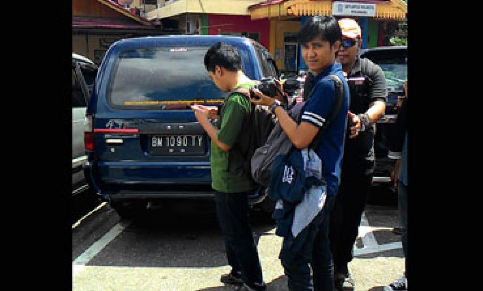 Polisi Tangkap Mobil Panther Tangki Modifikasi Berisi Solar Subsidi