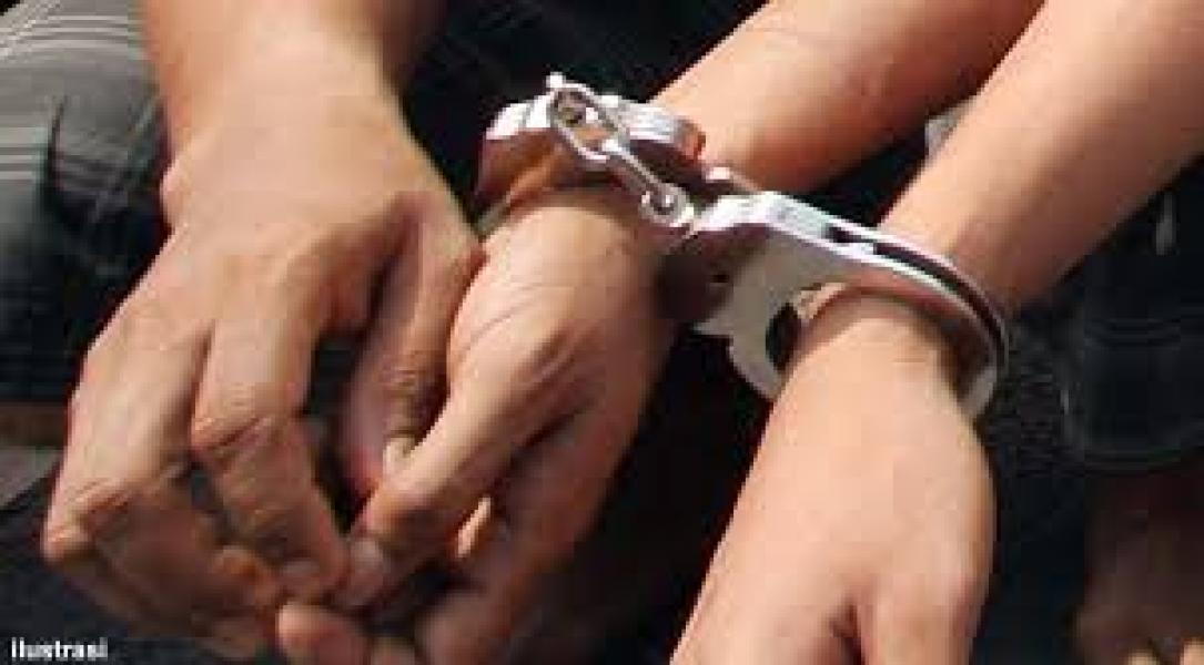 Polres Rohul Amankan 2 Tersangka Berikut Barang Bukt 1,5 kg Ganja