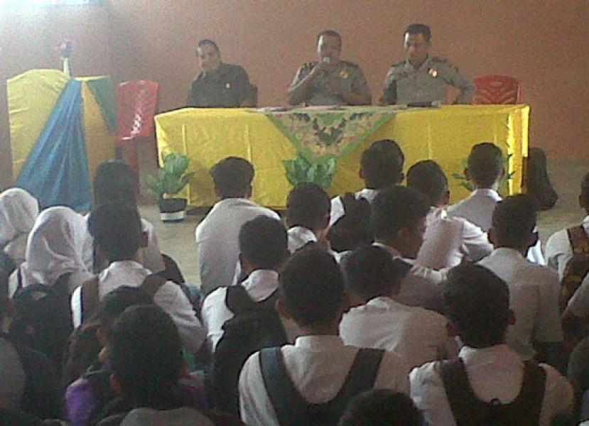 Polsek Bangko Sosialisasi Masuk Anggota Polri 2015 Bagi Siswa SMA/sederajat di Rohil